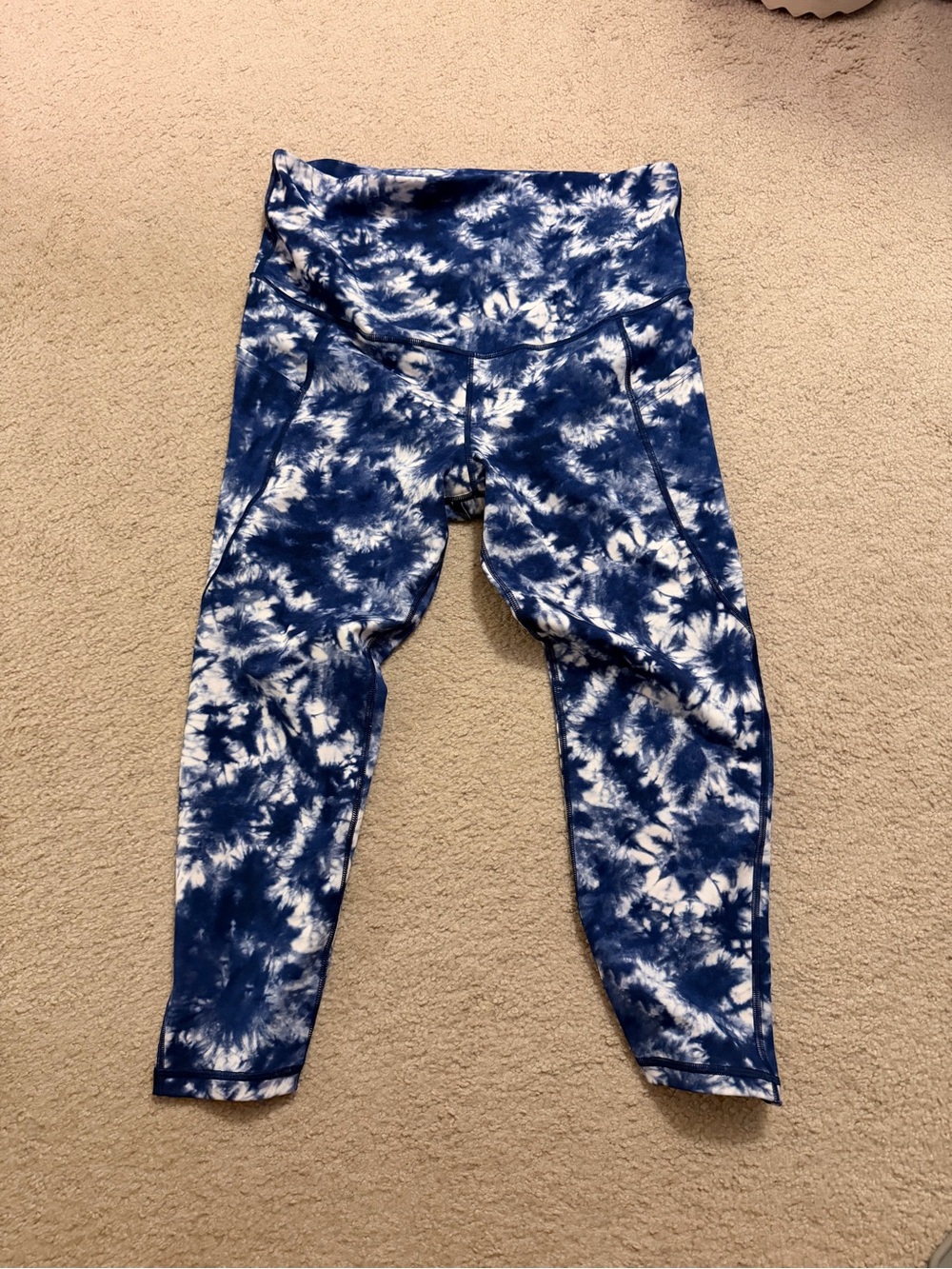 GAPfit Maternity Navy and White Leggings
